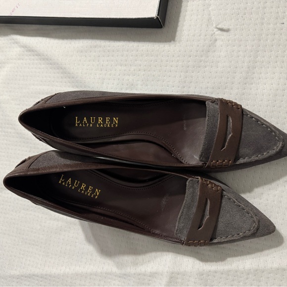 PreOwned Ralph Lauren woman’s size 8 - Picture 2 of 3